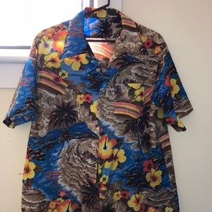 Men’s Hawaiian Shirts